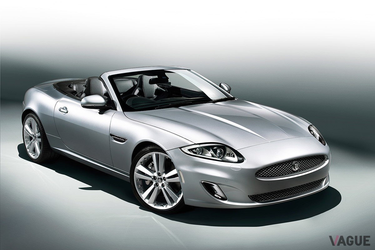 イアン・カラム氏がデザインを手がけたモデルのひとつがジャガーの2代目「XK」