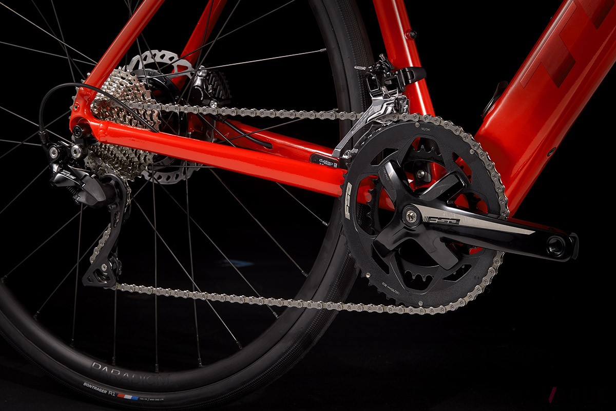 56サイズで14.06kg（56サイズ）という驚異的な軽さを実現したトレックのロードバイク仕様e-Bike「Domane＋AL」