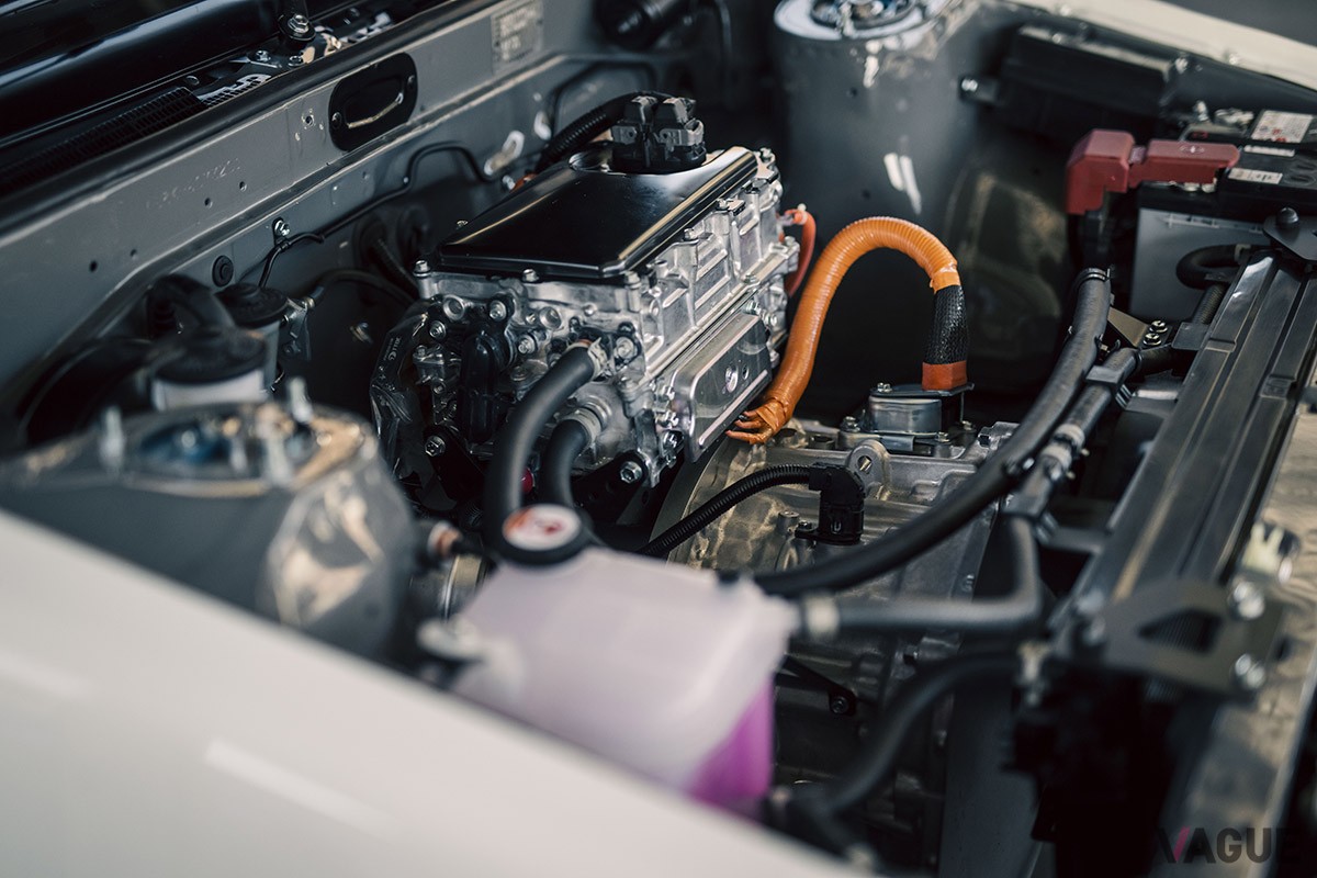 「東京オートサロン2023」のGRブースを飾ったAE86型「カローラ レビン」はEVにコンバートされたモデル。MT搭載で華麗なドリフト走行も決まる未来型のAE86だ