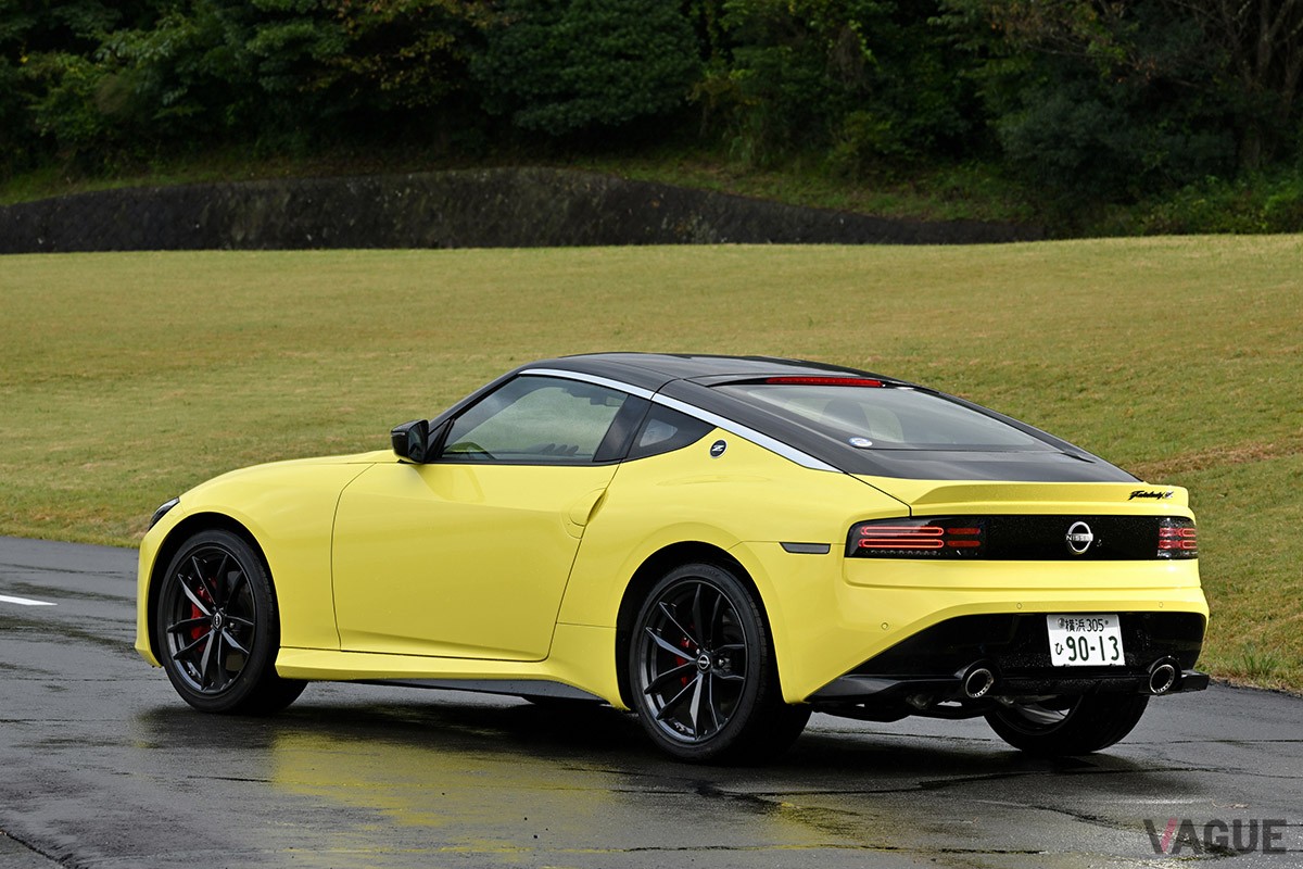 公道にジャストフィットなエンジンとフットワーク、そして、ひと目見てカッコいいと感じるルックスが魅力的な日産の新型「フェアレディZ」