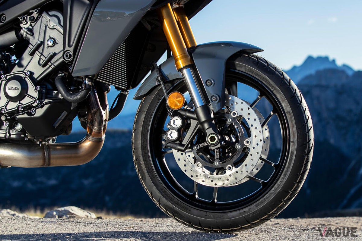 バイクならではのアレンジを加えたACCを国産バイクで初めて搭載。よりツーリングを楽しめるモデルとなったヤマハ「TRACER9 GT＋」