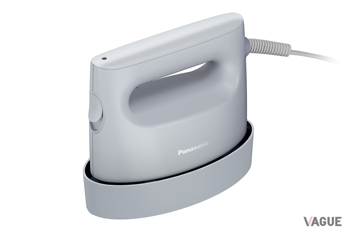 衣類スチーマー「NI-FS690」