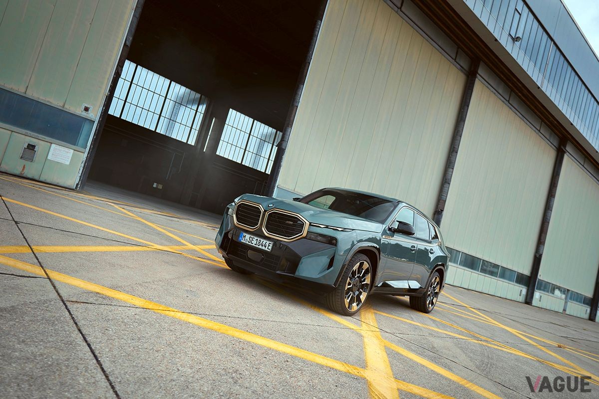 BMW新型「XM」