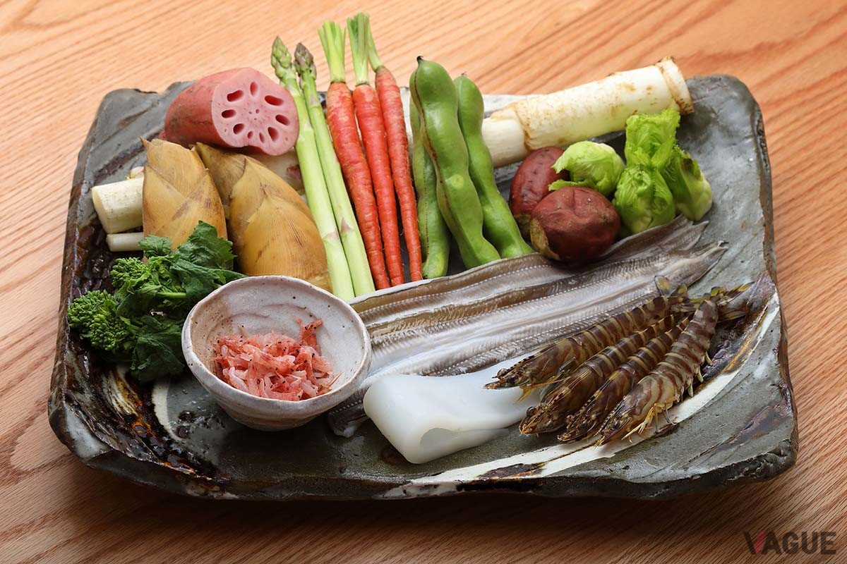 その日の食材からお好みを天ぷらに仕立ててくれる