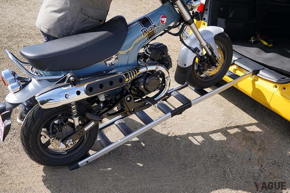 ホンダ「ダックス125」と「N-VAN」による“6輪生活”