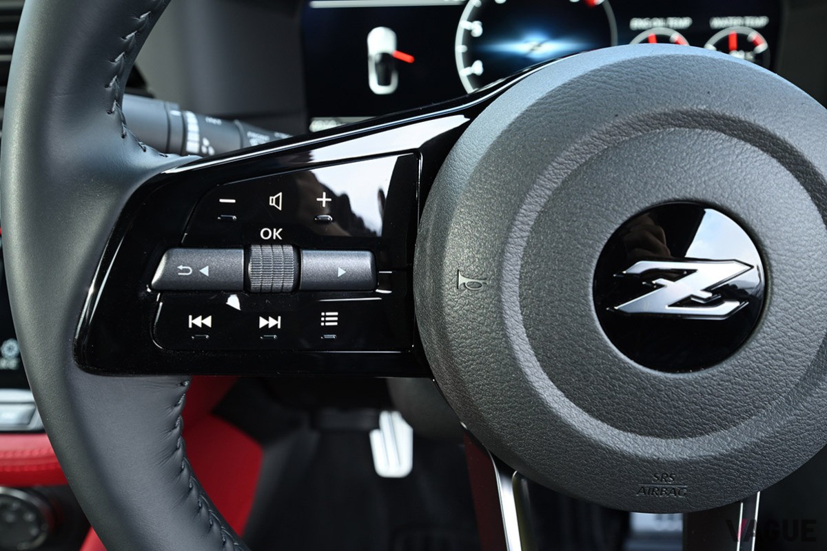 公道にジャストフィットなエンジンとフットワーク、そして、ひと目見てカッコいいと感じるルックスが魅力的な日産の新型「フェアレディZ」