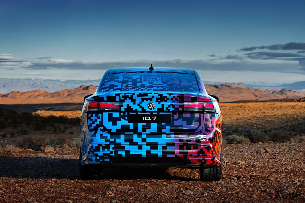 VW新型「ID.7」