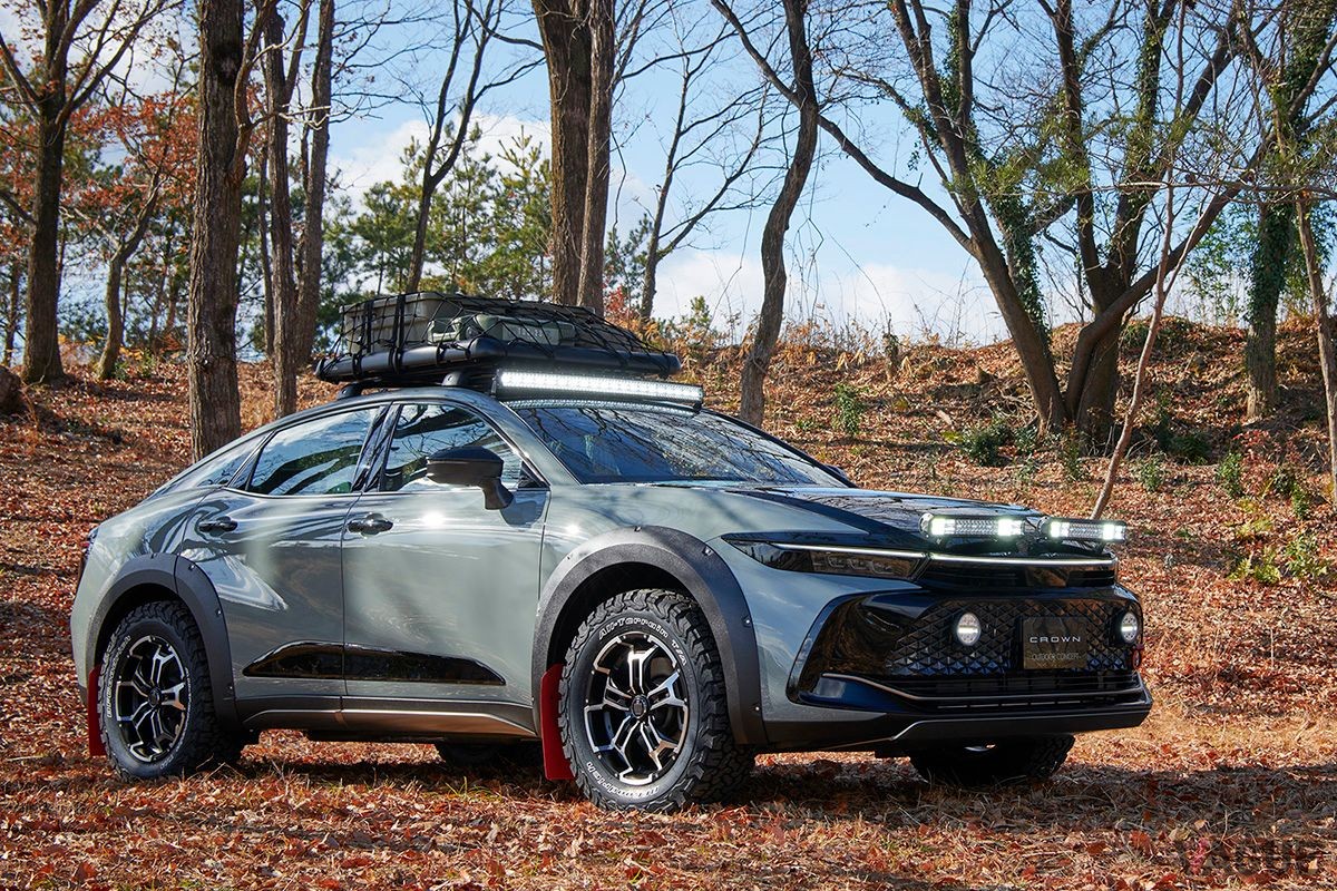 トヨタ「CROWN OUTDOOR CONCEPT」