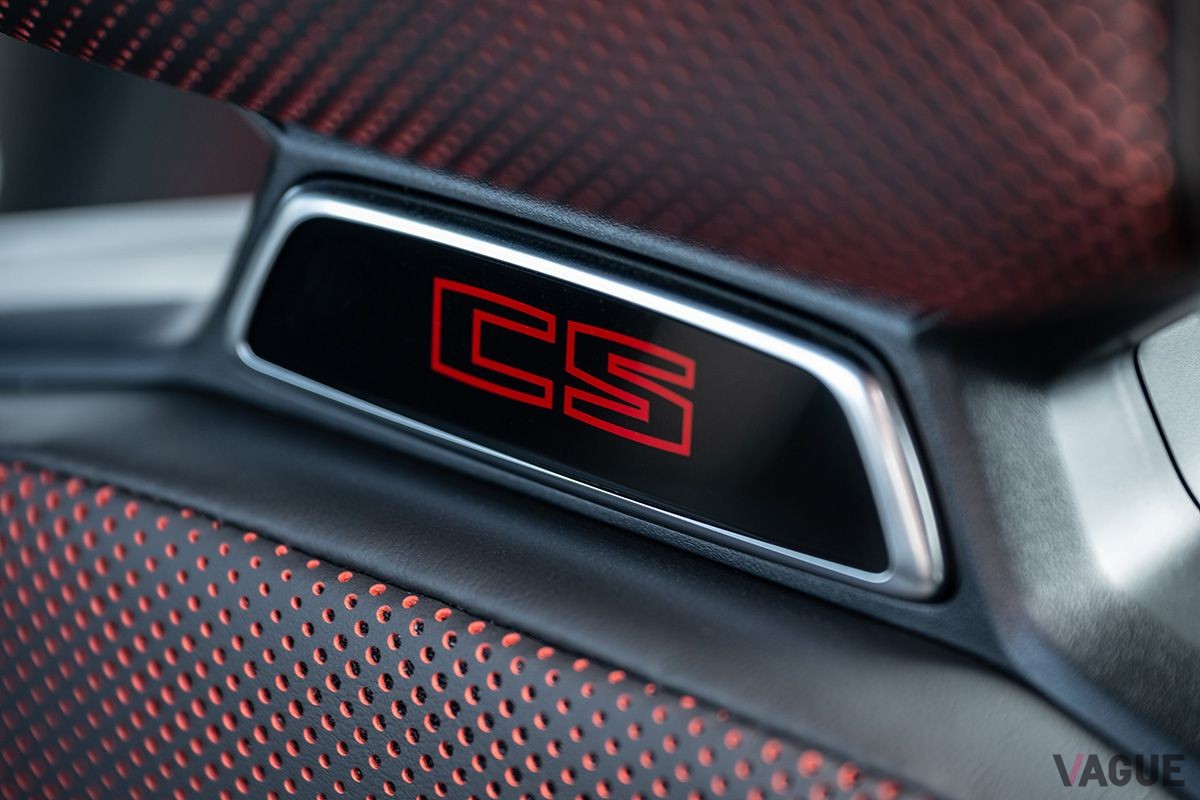 BMW新型「M3 CS」のインテリア