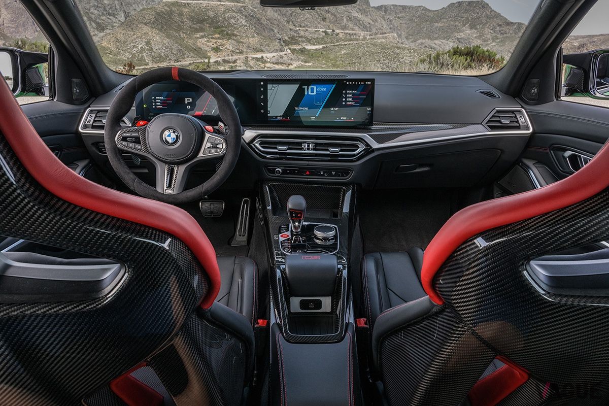 BMW新型「M3 CS」のインテリア