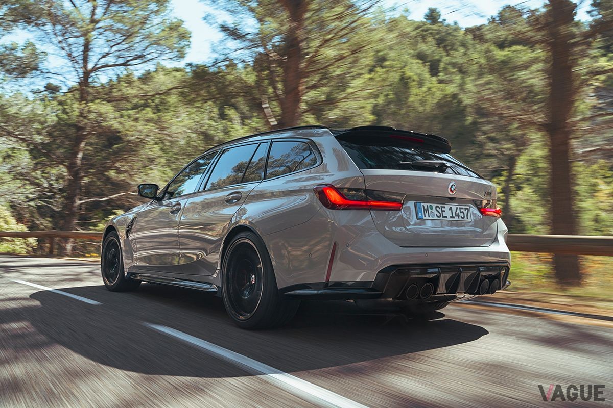 2023年1月に日本で登場した「M3ツーリング」