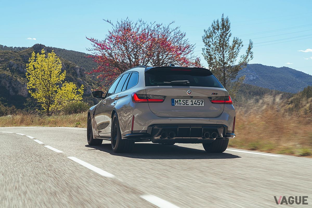 2023年1月に日本で登場した「M3ツーリング」