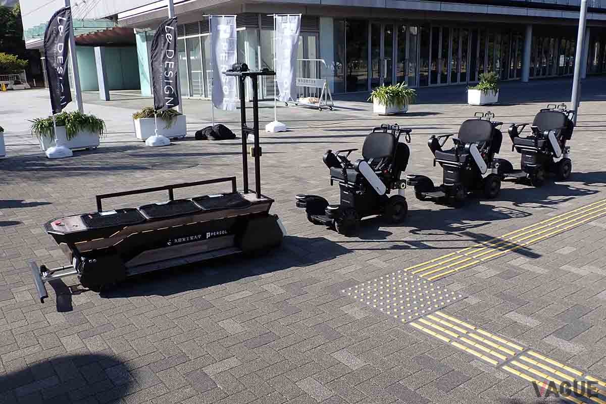 新発想の小型自動運転モビリティ「PARTNER MOBILITY ONE」