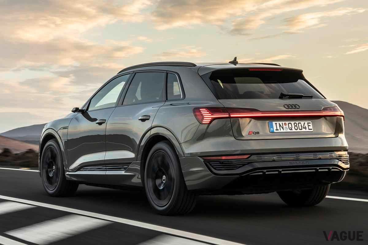 アウディ「Q8　 e-tron」