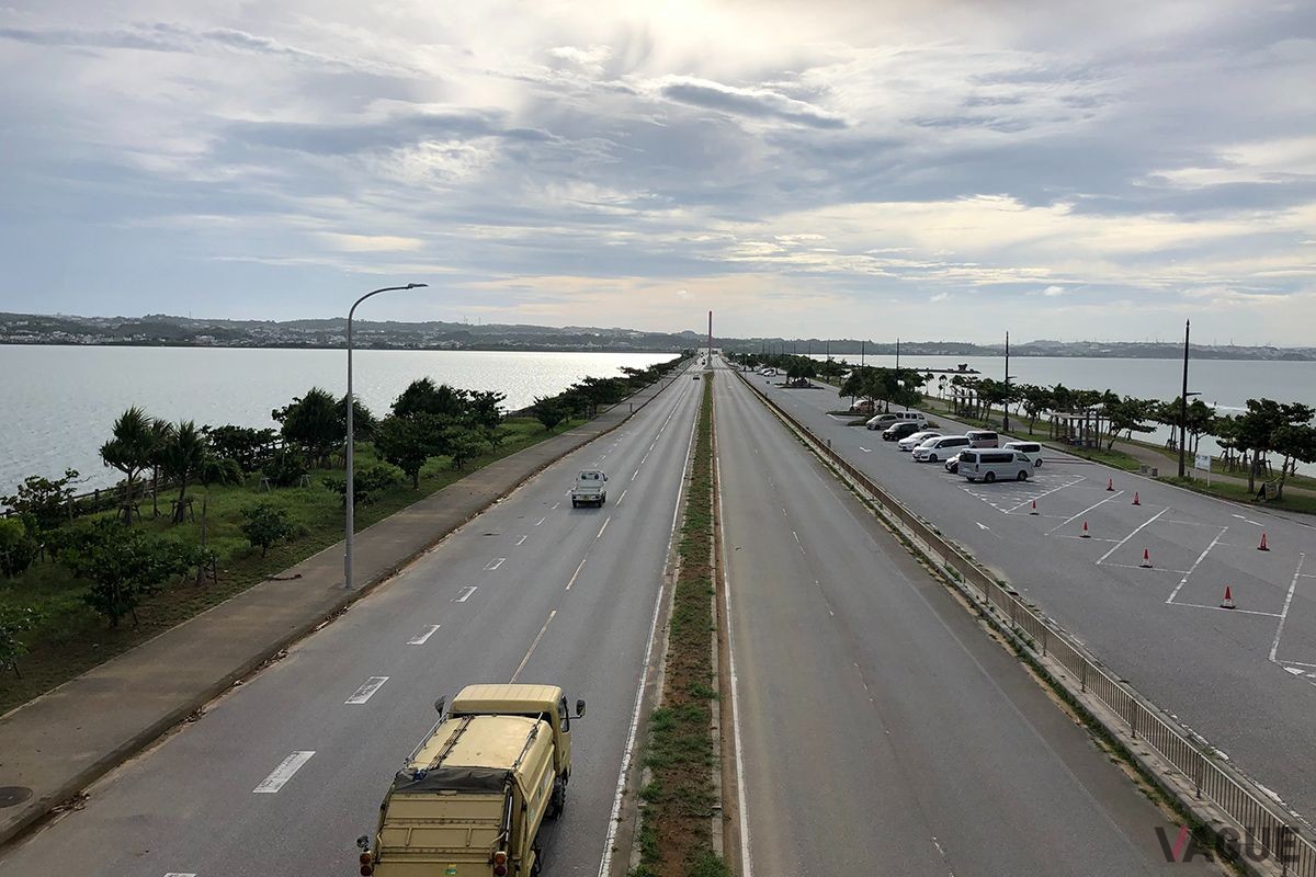沖縄の道路