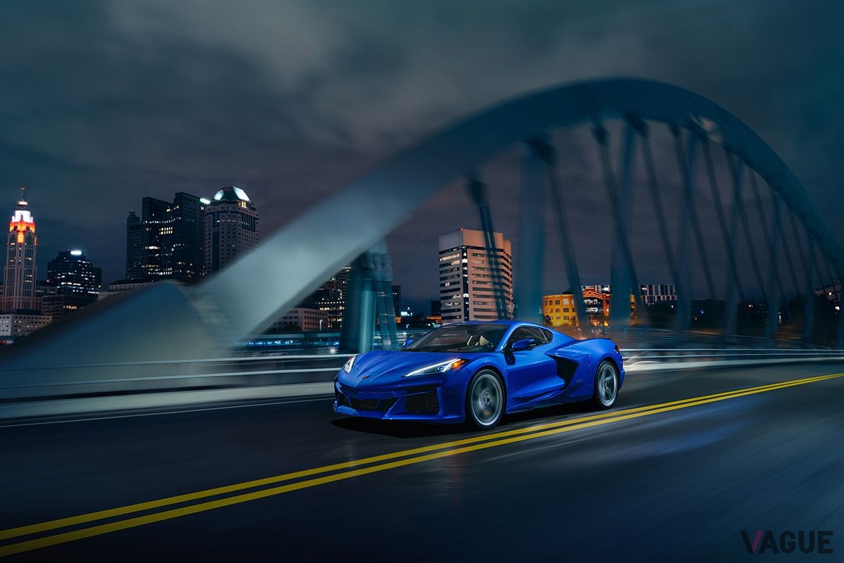 シボレー新型「コルベットE-Ray」