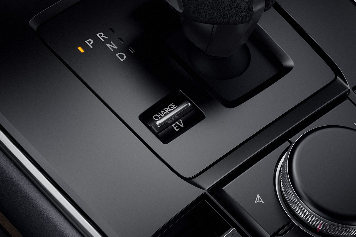 「MX-30 eスカイアクティブ R-EV」