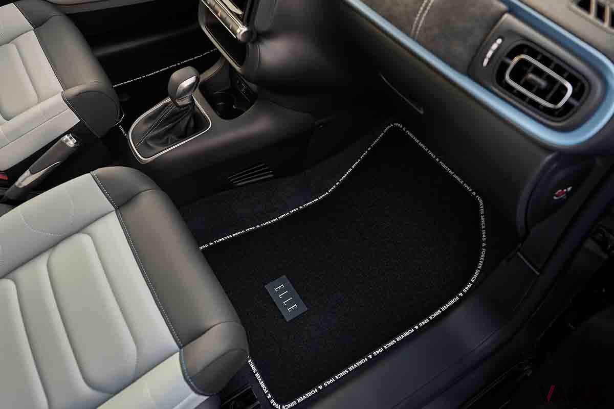 シトロエン「C3」の特別仕様車「C3 ELLE」のインテリア