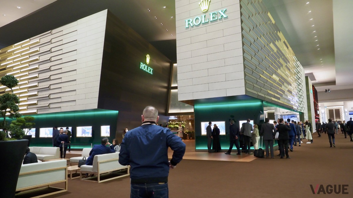 巨大なロレックスブース（撮影：渋谷ヤスヒト）