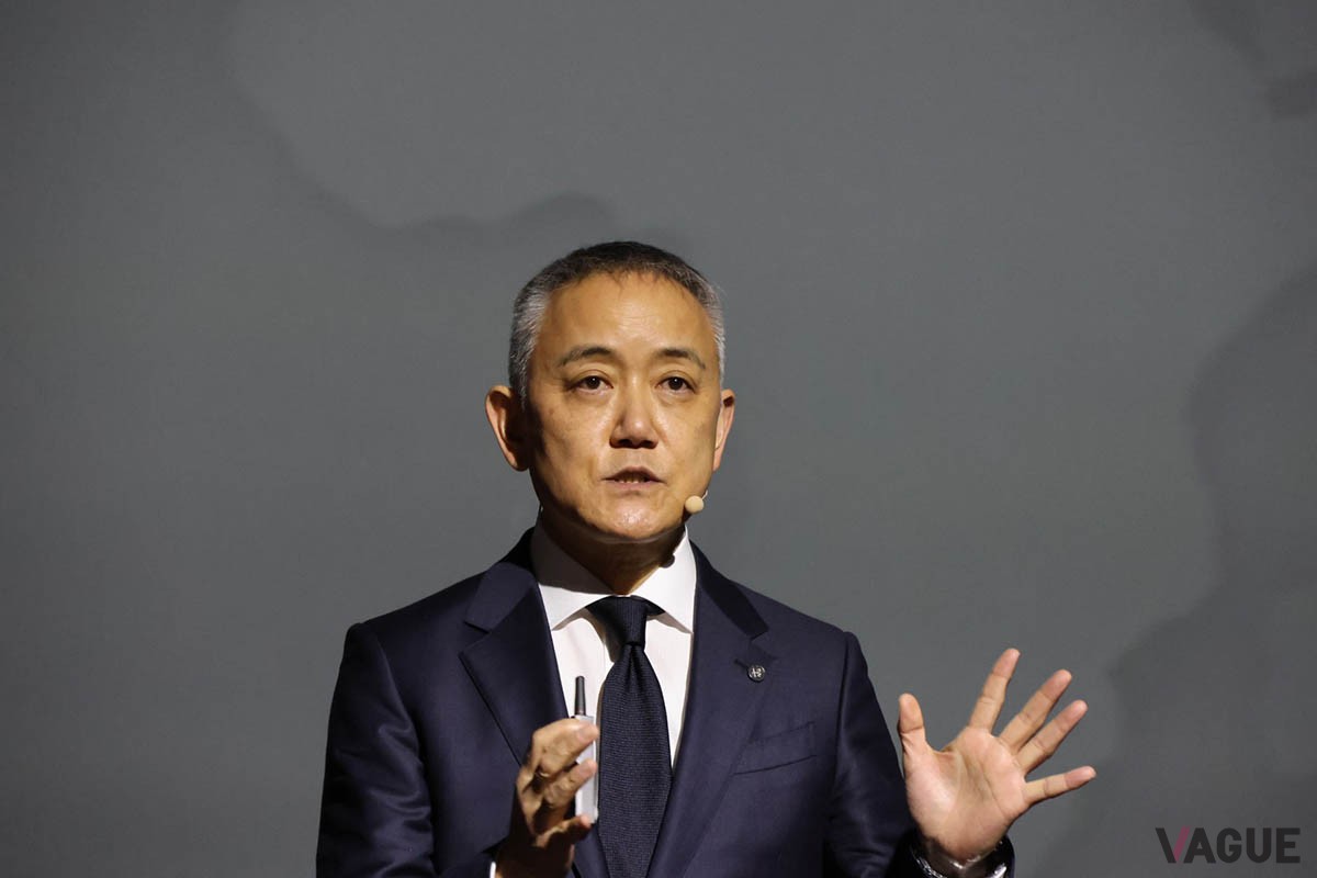 アルファ ロメオ新型「トナーレ」発表会の様子。ステランティスジャパン社長の打越晋氏