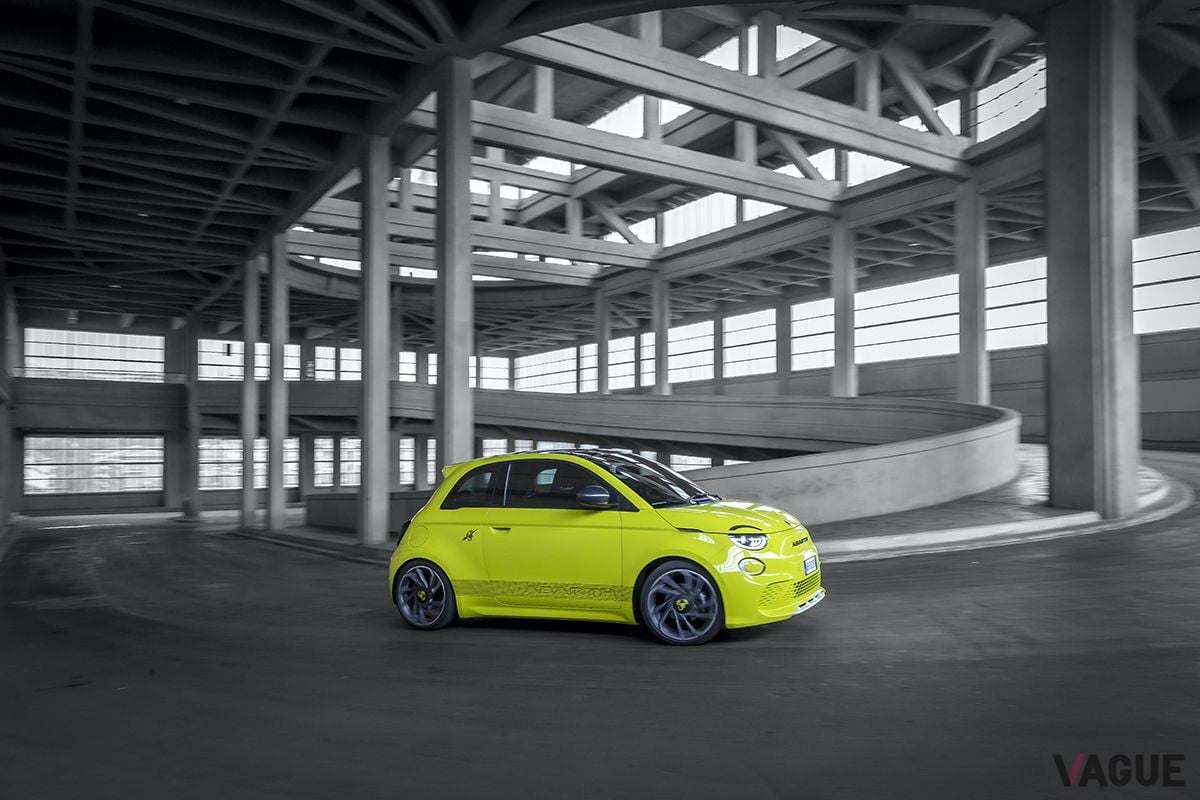 アバルトの電気自動車「500e」