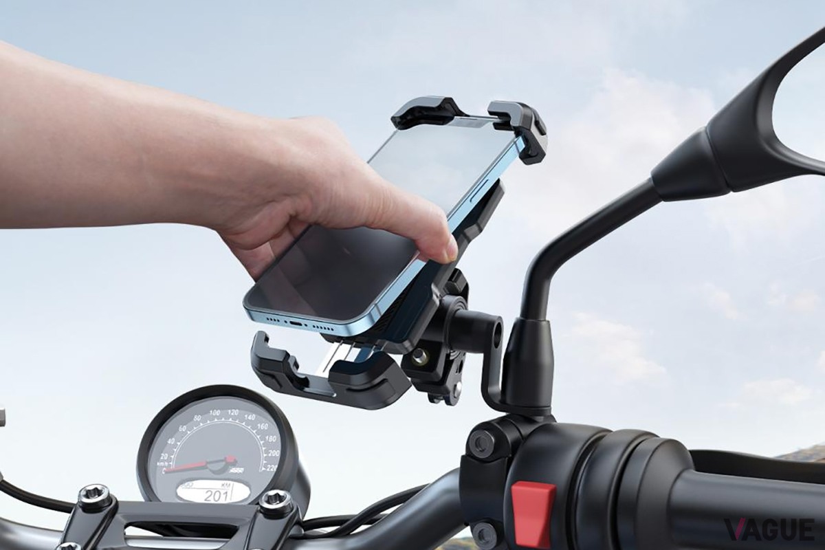 落下防止ロックつき＆簡単着脱機能つきで、安心・便利に使えるラミカル「バイクスマホホルダー」