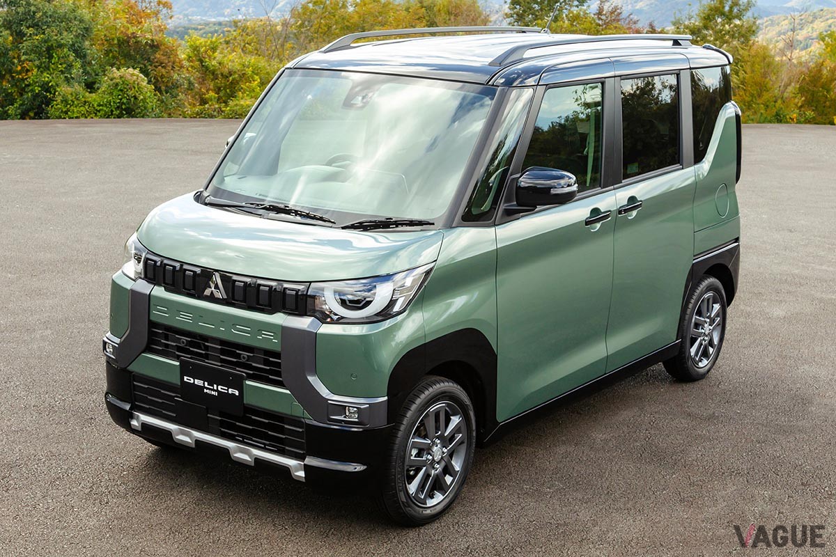 キャンプのアシや車中泊などのアウトドアシーンでも活躍すること間違いなしの三菱「デリカミニ」
