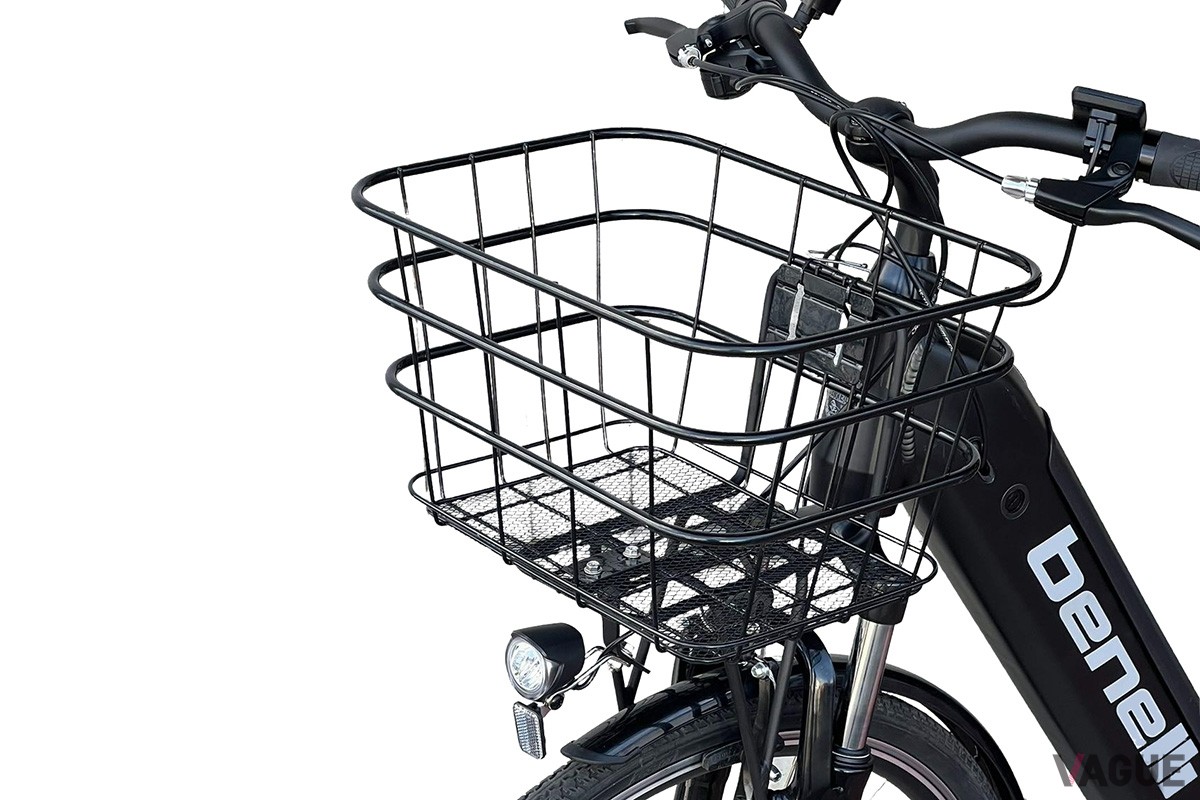 イタリア発のバイクメーカー・ベネリが手がけたe-Bike「MANTUS 27 CITY」は、乗りやすいフレーム形状を採用し、便利なオプションも充実