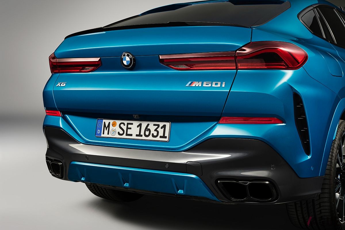 BMW改良新型「X6」