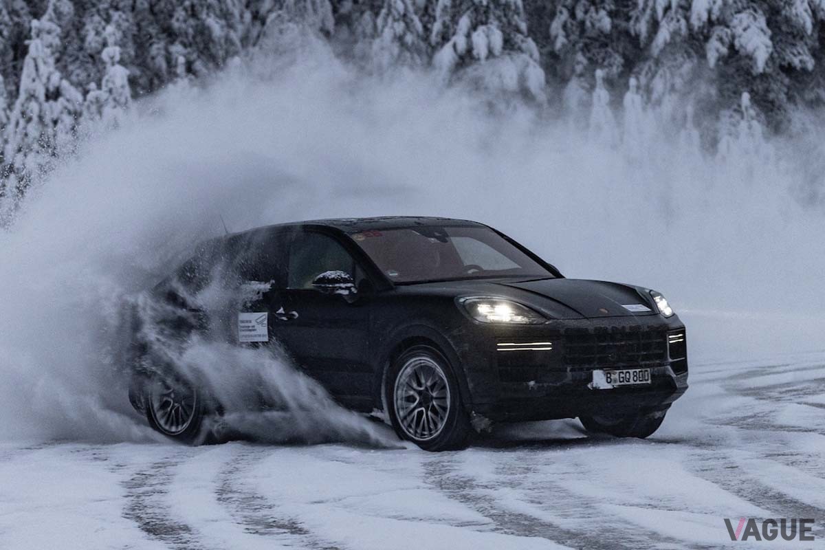 ポルシェ新型「カイエン」プロトタイプのテスト風景