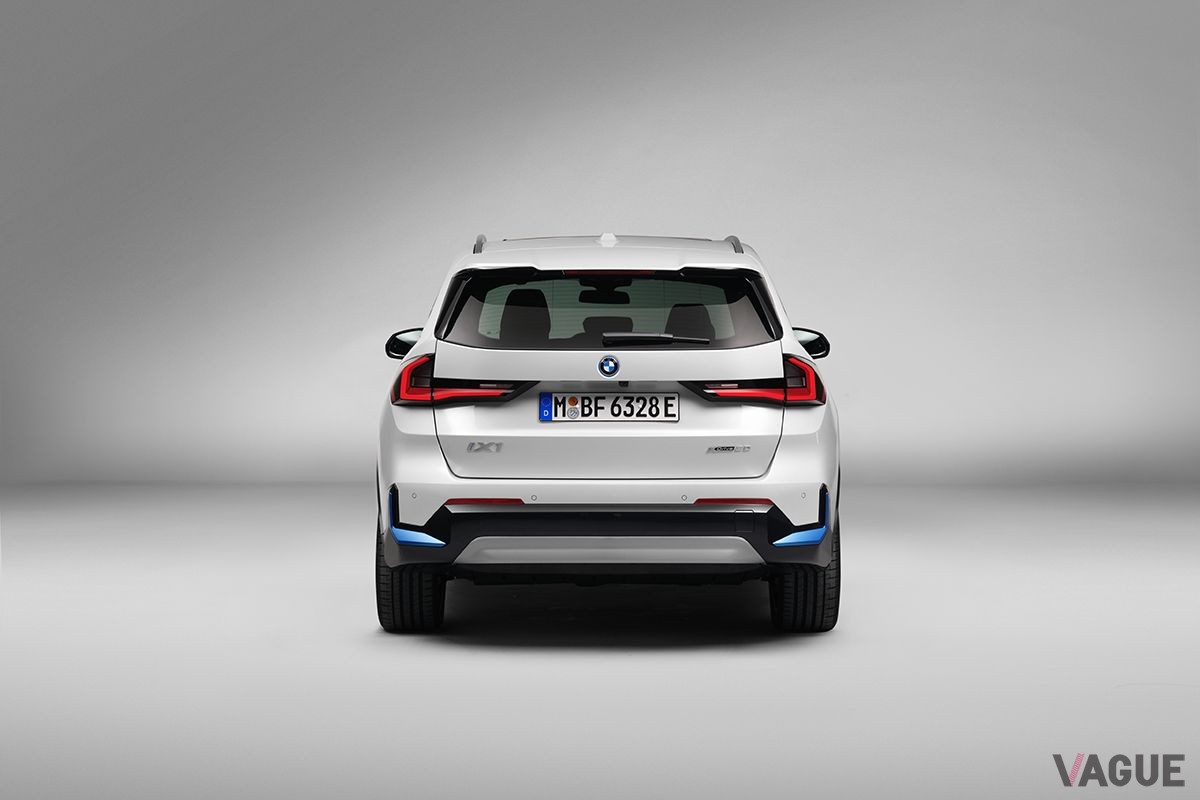 BMW新型「iX1」