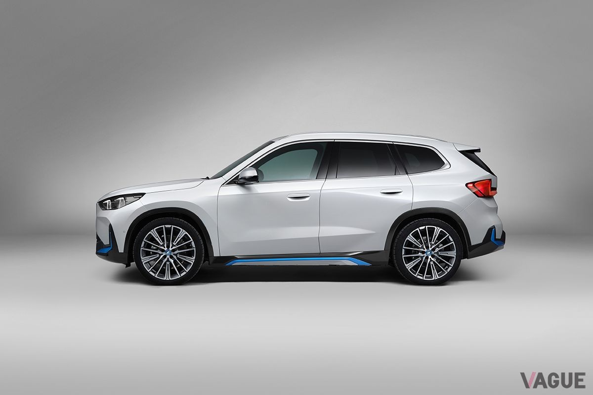 BMW新型「iX1」