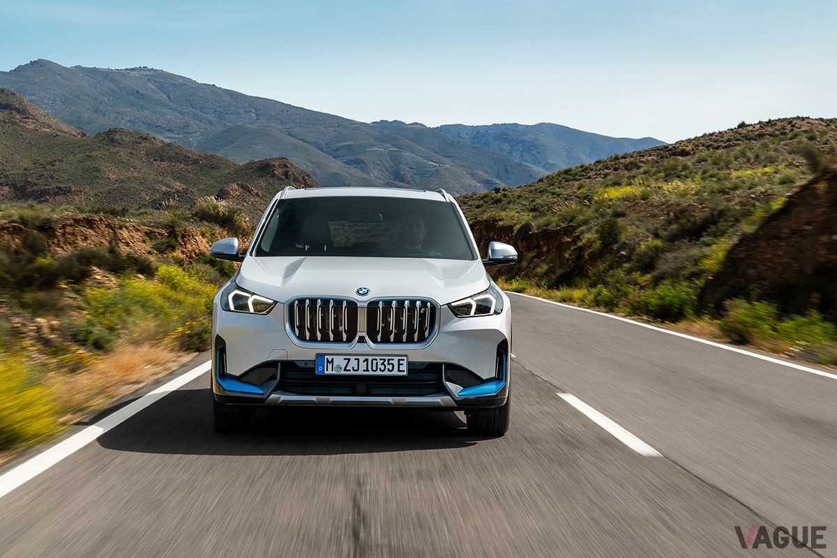 BMW新型「iX1」