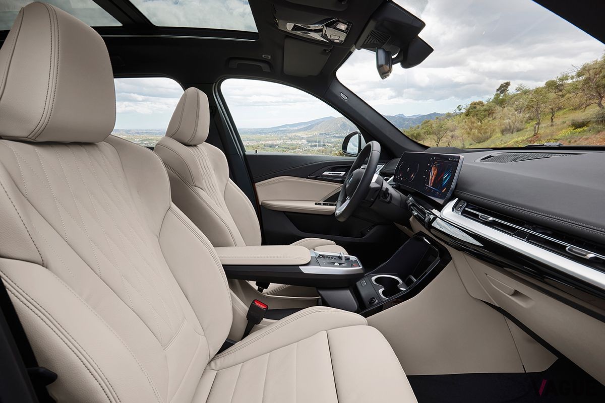 BMW新型「iX1」のインテリア