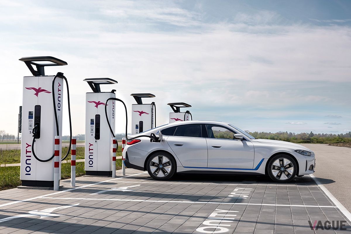 BMW「i4」