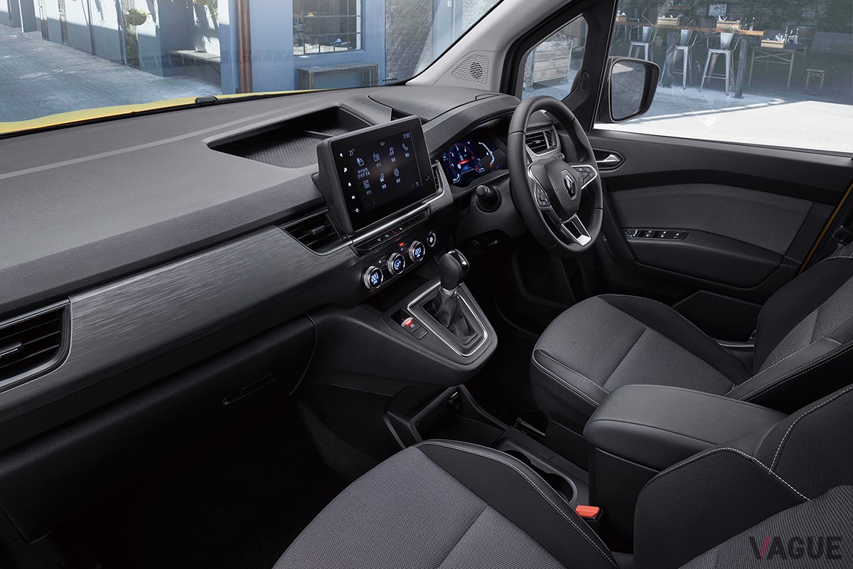 フルモデルチェンジし3代目に進化したルノー新型「カングー」のインテリア