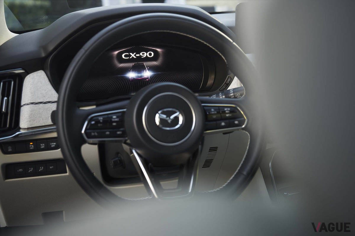マツダ「CX-90」