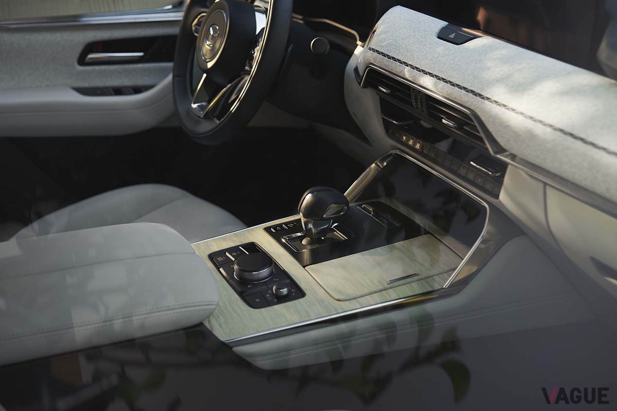 マツダ「CX-90」