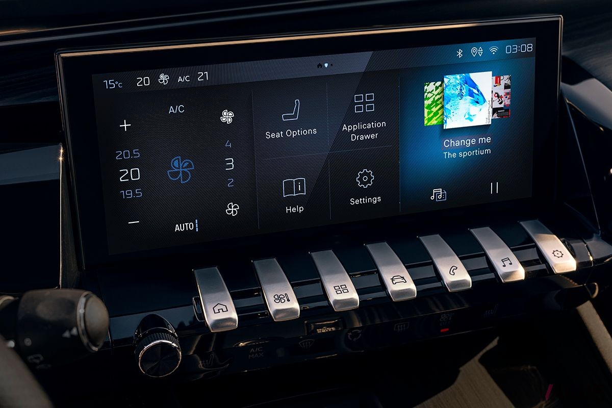 プジョー改良新型「508」のインテリア