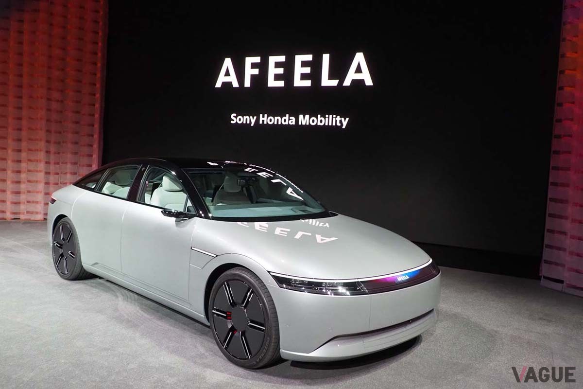 ソニー・ホンダモビリティが発表した新ブランド「AFEELA」で提供される車両は、ドライバーや周辺にいる人たちとコミュニケーションを取れる「Media Bar」を搭載。自動運転レベル3の実現や、車内で楽しむエンタテイメントに至るまですべてOTAによって機能アップされていくことをキーポイントとしている