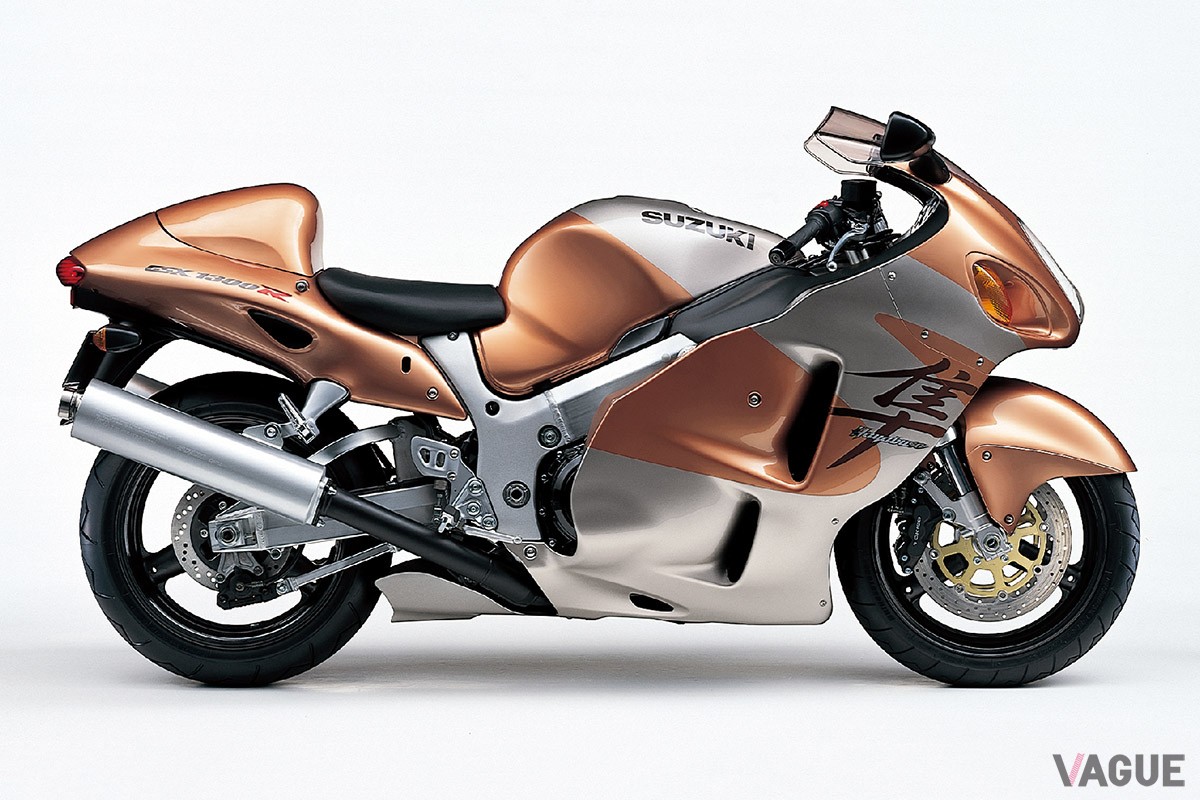 1999年に誕生した初代「ハヤブサ」こと「GSX1300R HAYABUSA」。市販モデルで初めて300km／hオーバーを達成した