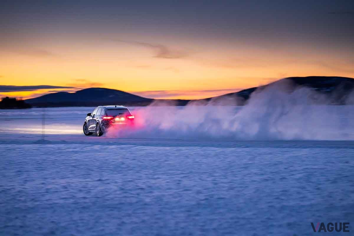 北極圏でのテスト走行をおこなうアウディ新型「Q6 e-tron」プロトタイプ