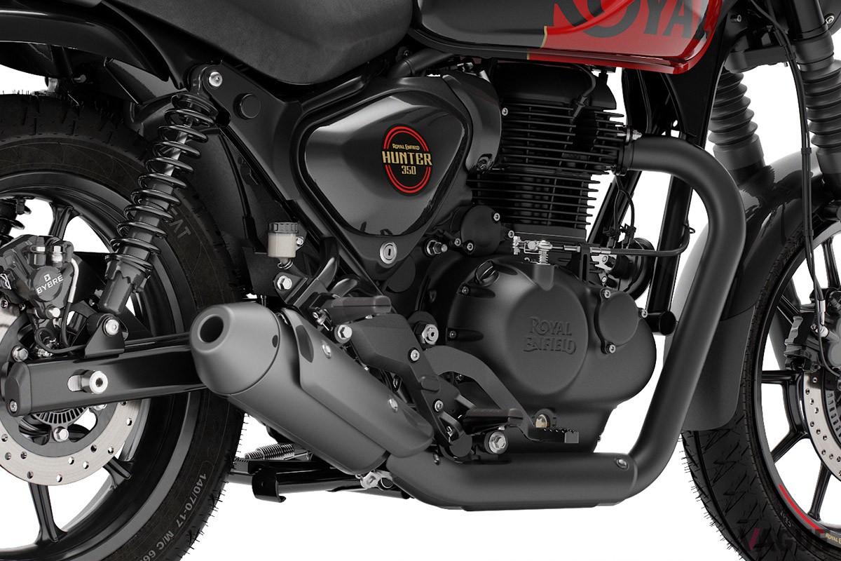 世界最古のバイクブランド・ロイヤルエンフィールドから、街乗りにマッチした空冷シングルのネイキッドモデル「HUNTER 350」が登場