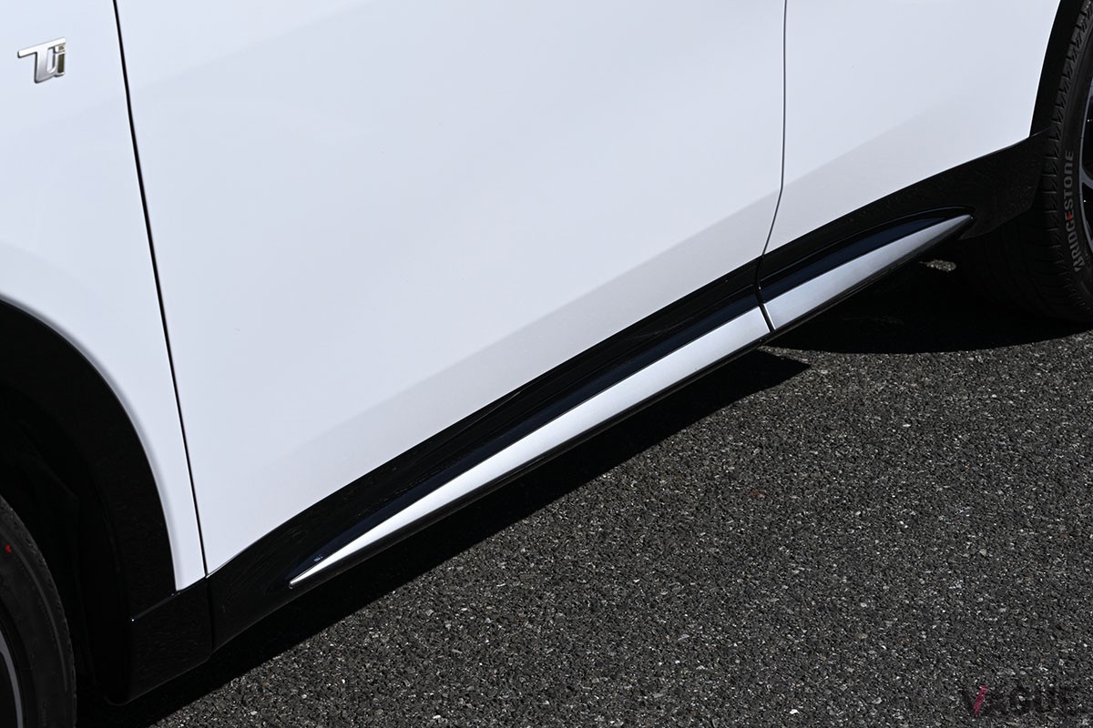魅惑的なルックスと刺激的な走りを堪能できるアルファ ロメオ初のコンパクトSUV「トナーレ」