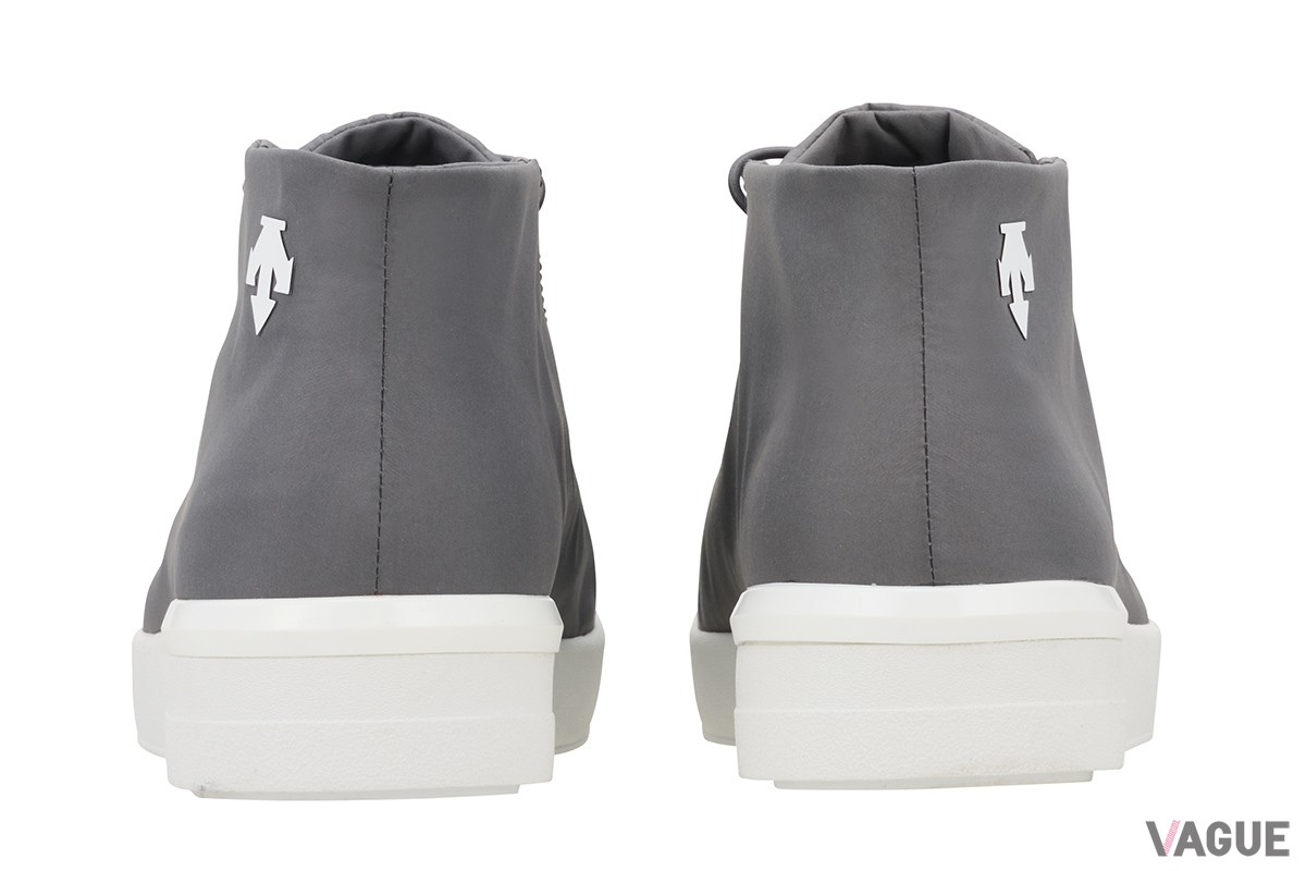 デサント「Wayser Easy MID」