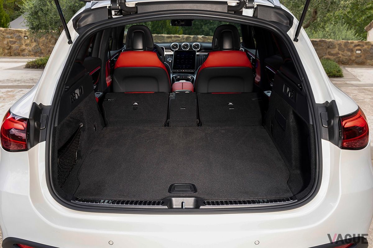メルセデス・ベンツ新型「GLC」の荷室