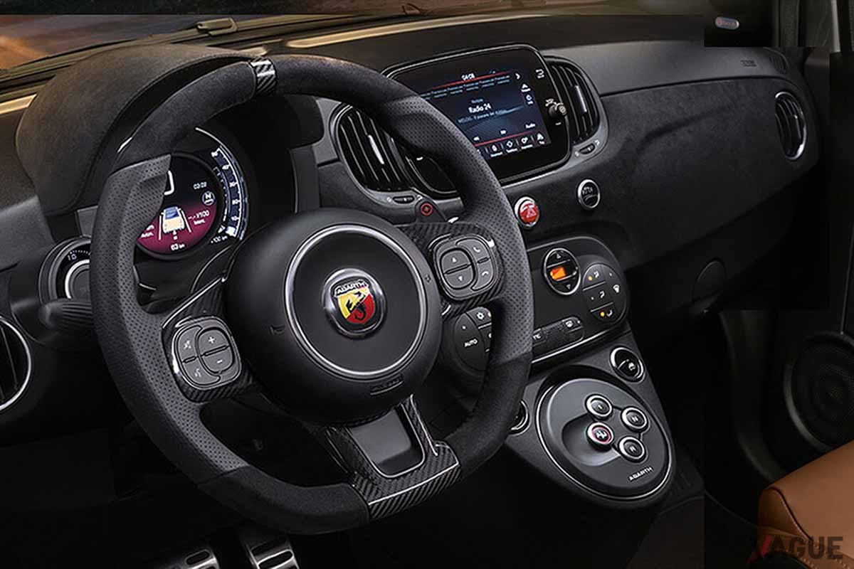 アバルト新型「695Cツーリズモ」