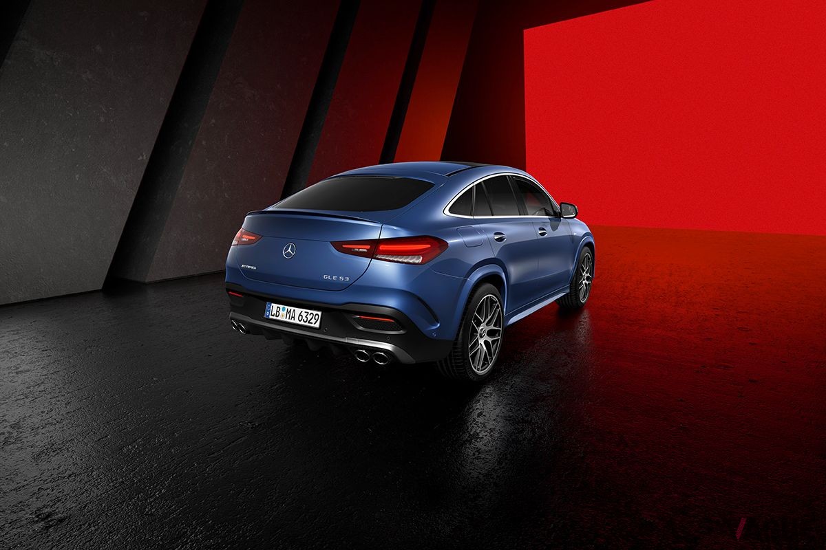 改良新型メルセデスAMG「GLE53 4MATIC+クーペ」