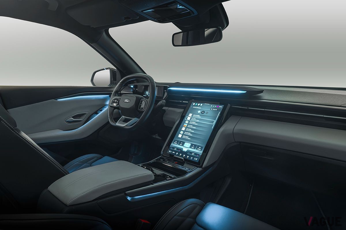 欧州フォード新型「オールエレクトリック・エクスプローラー」のインテリア