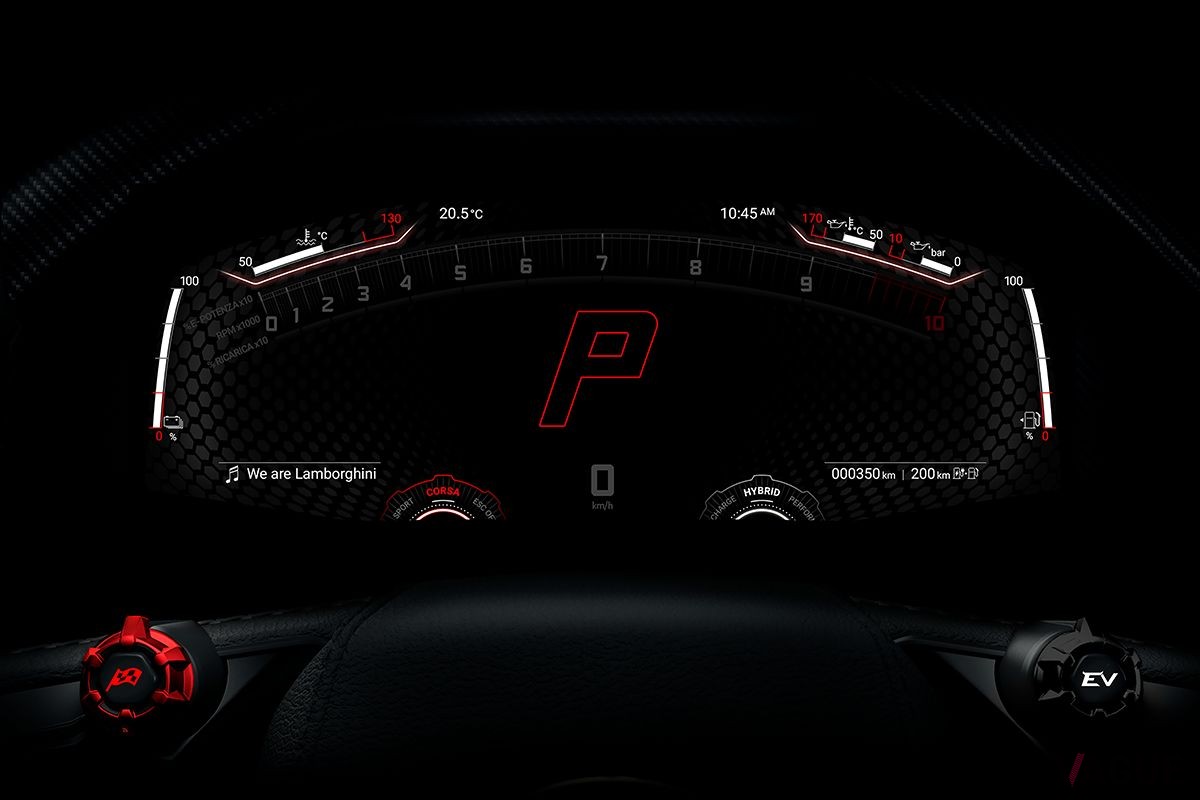 まもなく世界初公開予定のランボルギーニ新型PHEVスーパーカー「LB744（コードネーム）」のコックピット画像